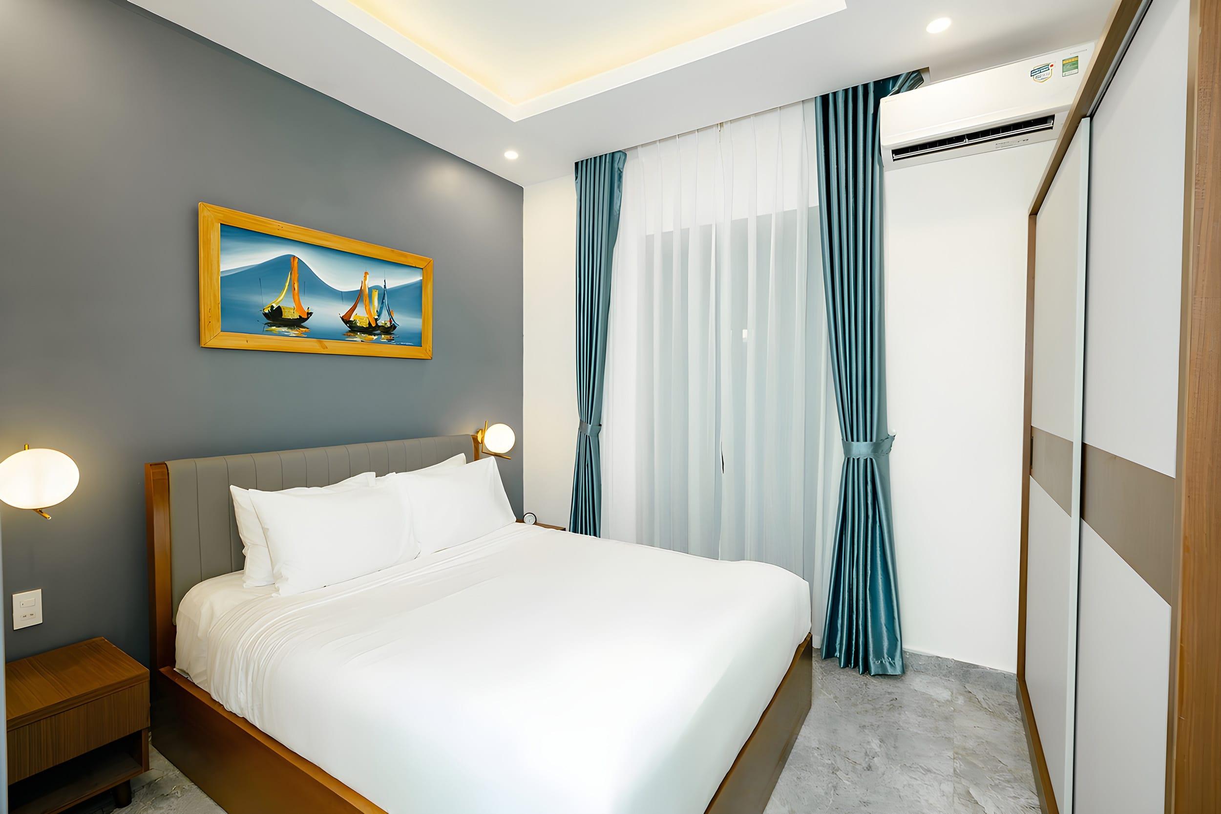 Full 2 Bed Penthouse 1